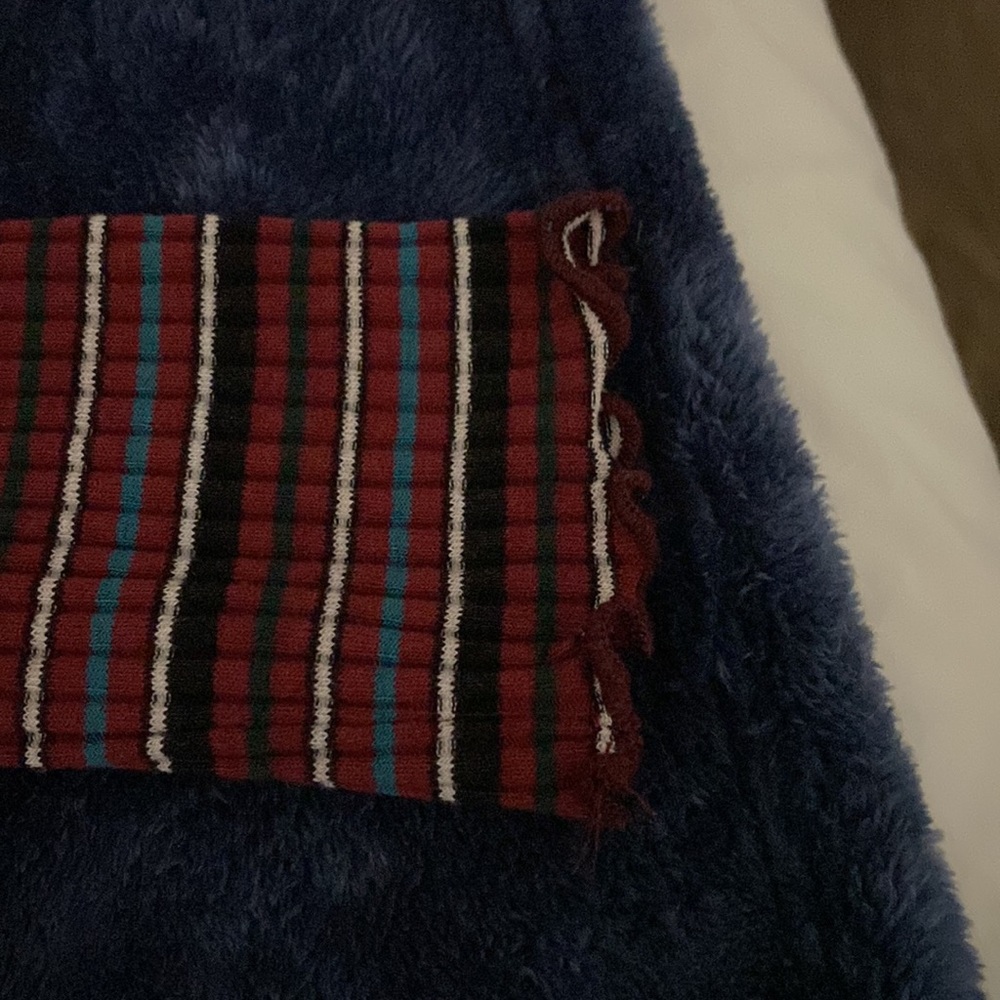 🥭 (4 for $15) GAZE striped ripped top - Picture 7 of 8